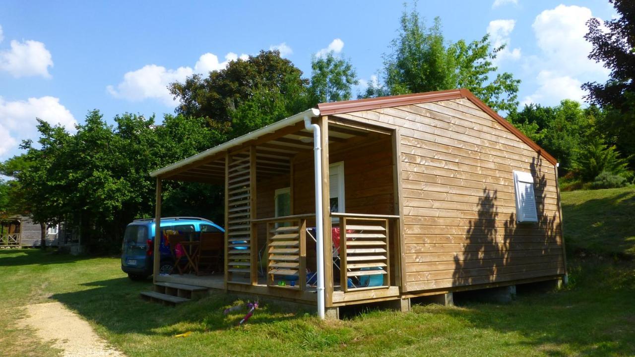 Camping Les Terrasses De Dordogne Rouffignac Saint-Cernin Exterior photo