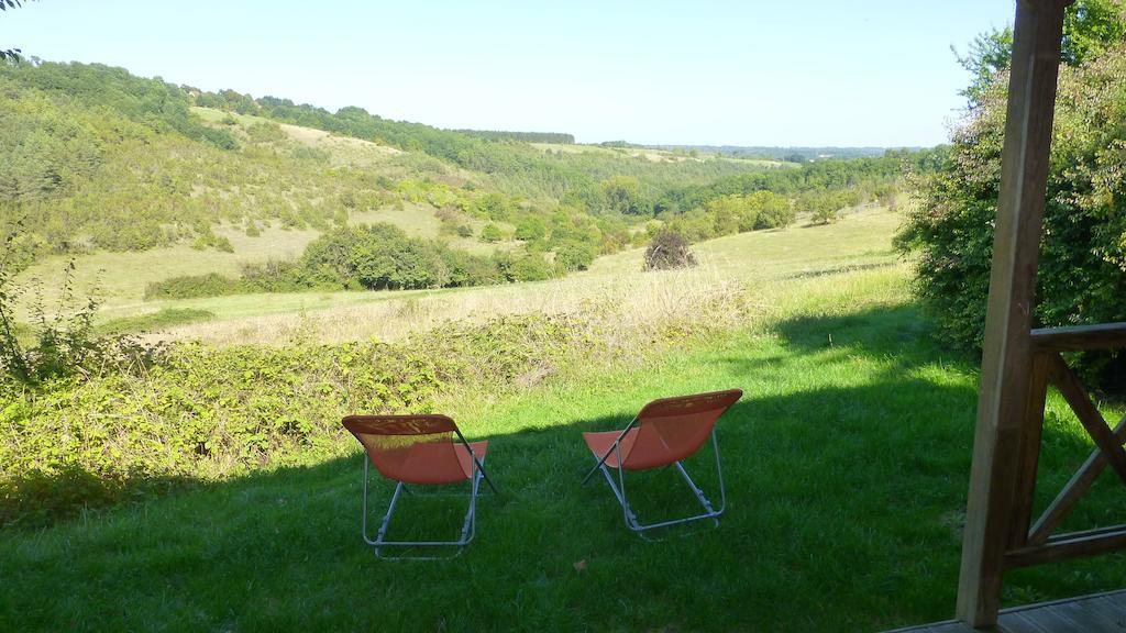Camping Les Terrasses De Dordogne Rouffignac Saint-Cernin Exterior photo